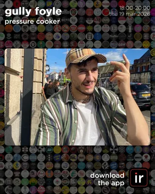 PRESSURE COOKER